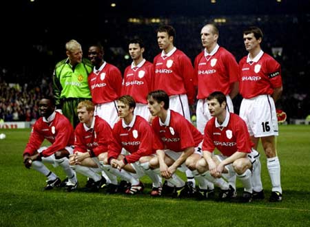 步行或公共 步行或公共