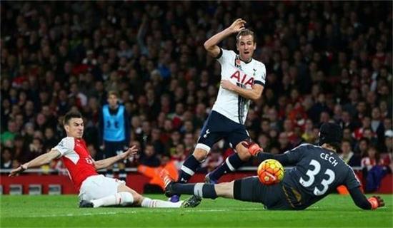 钱天一展现 钱天一展现