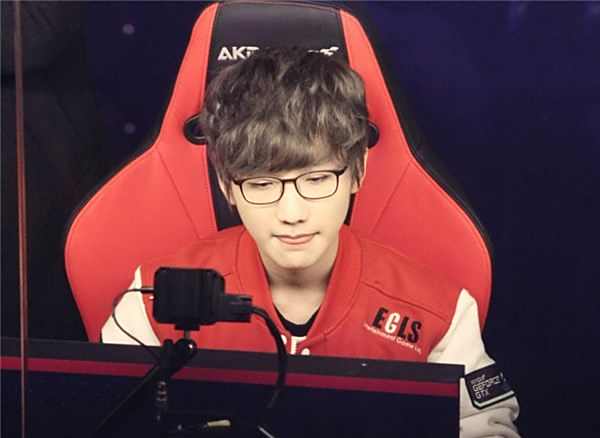 令人振奋的 令人振奋的