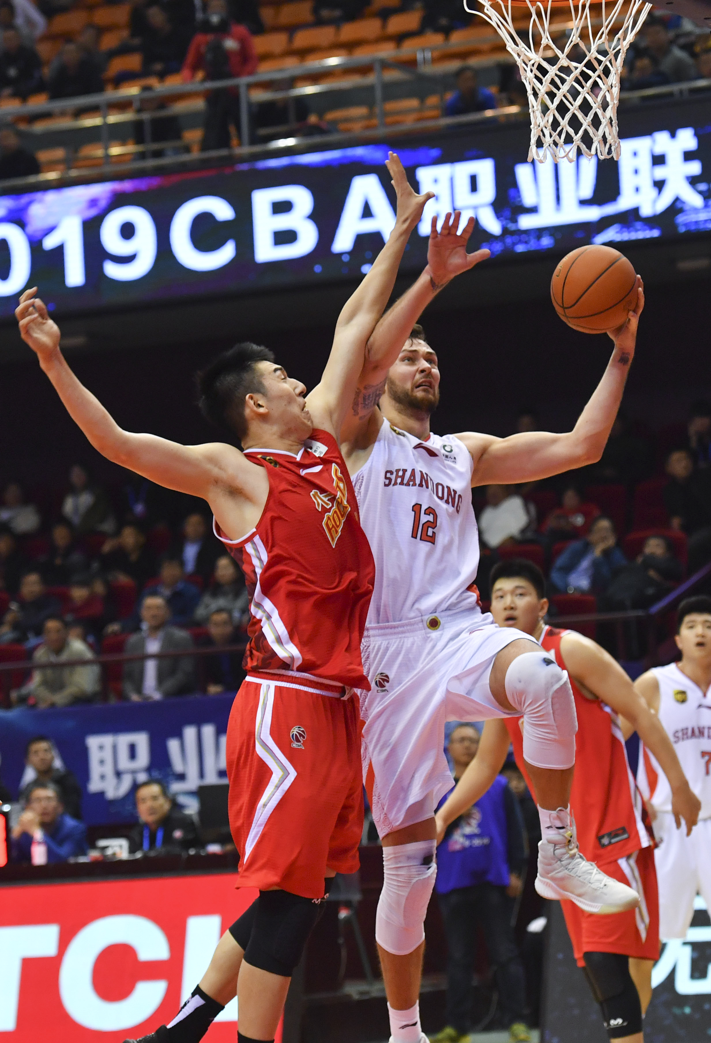 通的足球比 通的足球比